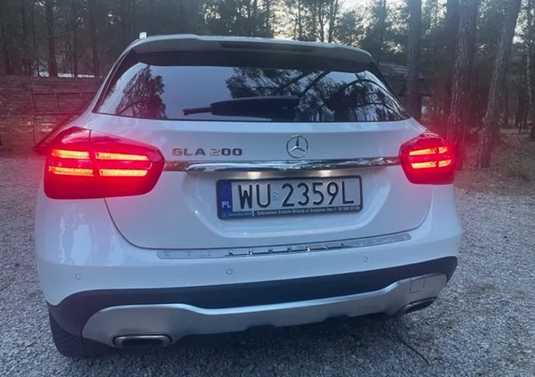 Mercedes-Benz GLA cena 109965 przebieg: 93000, rok produkcji 2019 z Garwolin małe 254